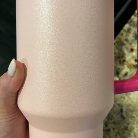 Stanley 40 oz Quencer in Flamingo from Target Collab - Picture 9 of 11